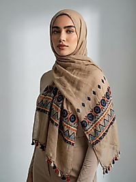 Etnik Desenli Püskül Detaylı Bej Kadın Şal