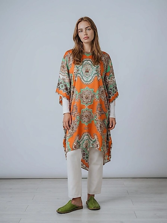 İpek Saten Bohem Desenli Oversize Kadın Kimono – Turuncu