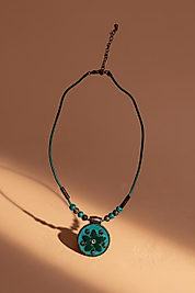 Turkuaz Çiçek Motifli Etnik Kolye