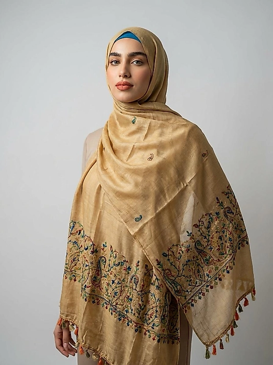 Hardal Nakışlı Püskül Detaylı Kadın Şal